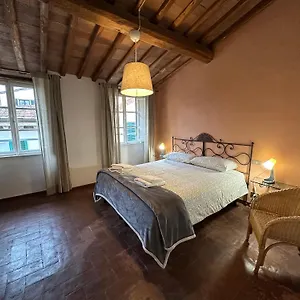 la-mansarda-di-anna.it-tuscanyhotel.com/